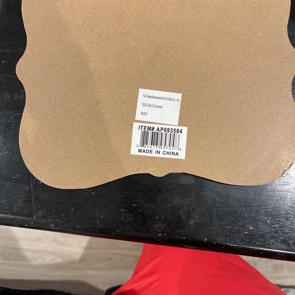 Believe In The Magic Of Christmas Santa Sign 10” NEW! Red, White, Mint w/Glitter - Picture 3 of 3